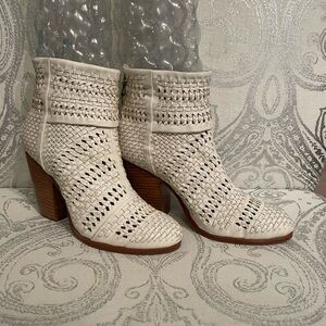 Rag & Bone Women's Warm White Woven Ankle Boots